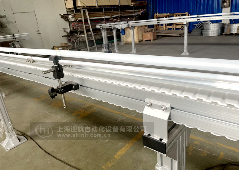 柔性鏈輸送機